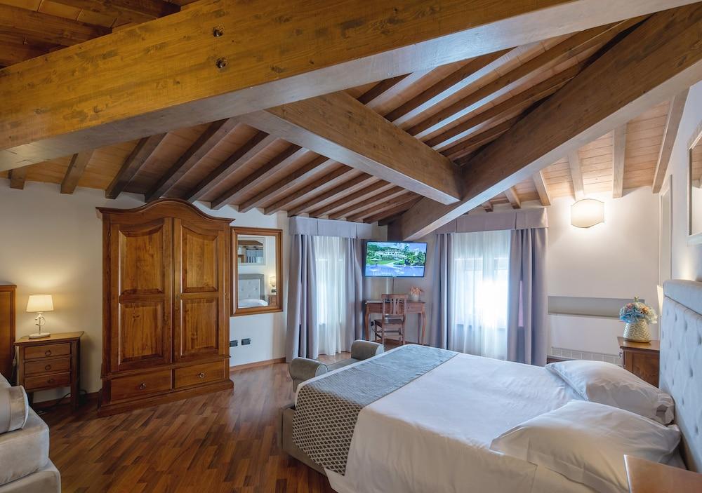 Hotel Villa Cariola Caprino Veronese Exterior photo