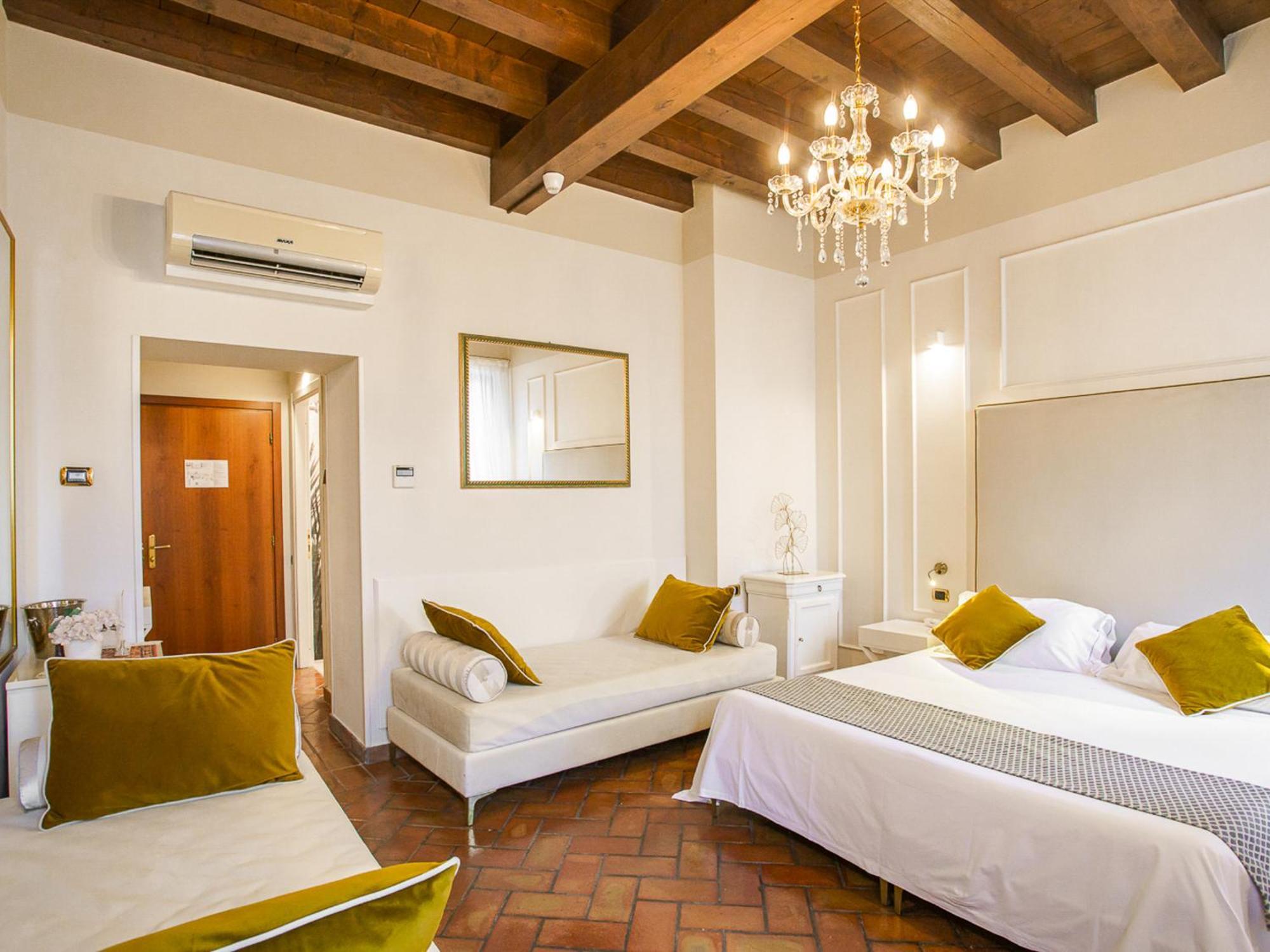 Hotel Villa Cariola Caprino Veronese Exterior photo