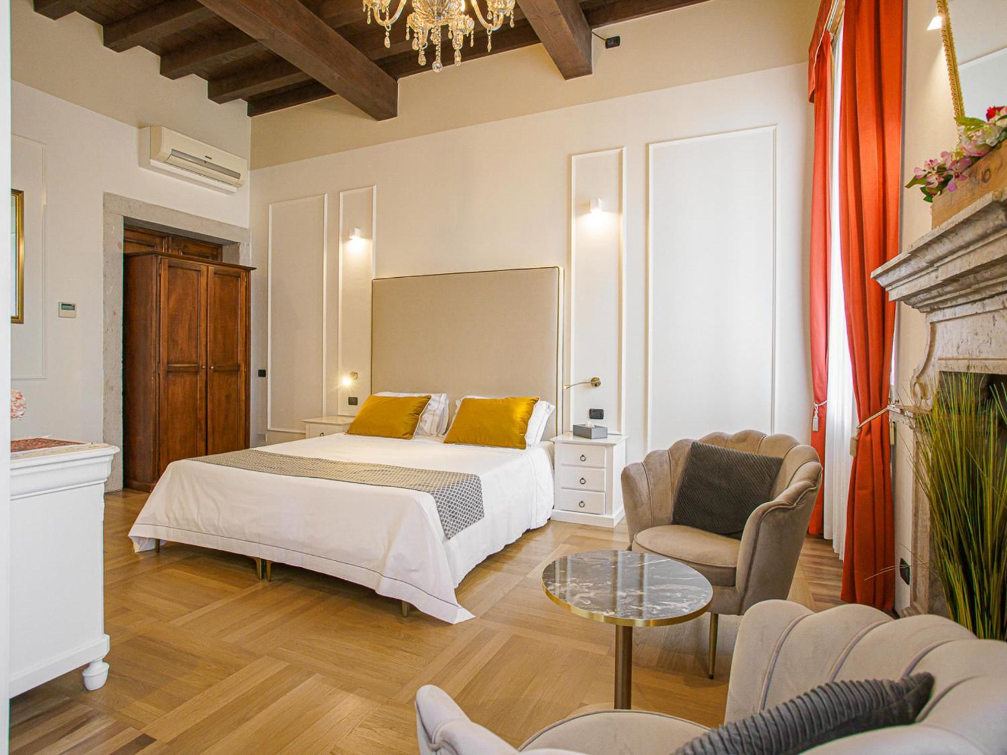 Hotel Villa Cariola Caprino Veronese Exterior photo