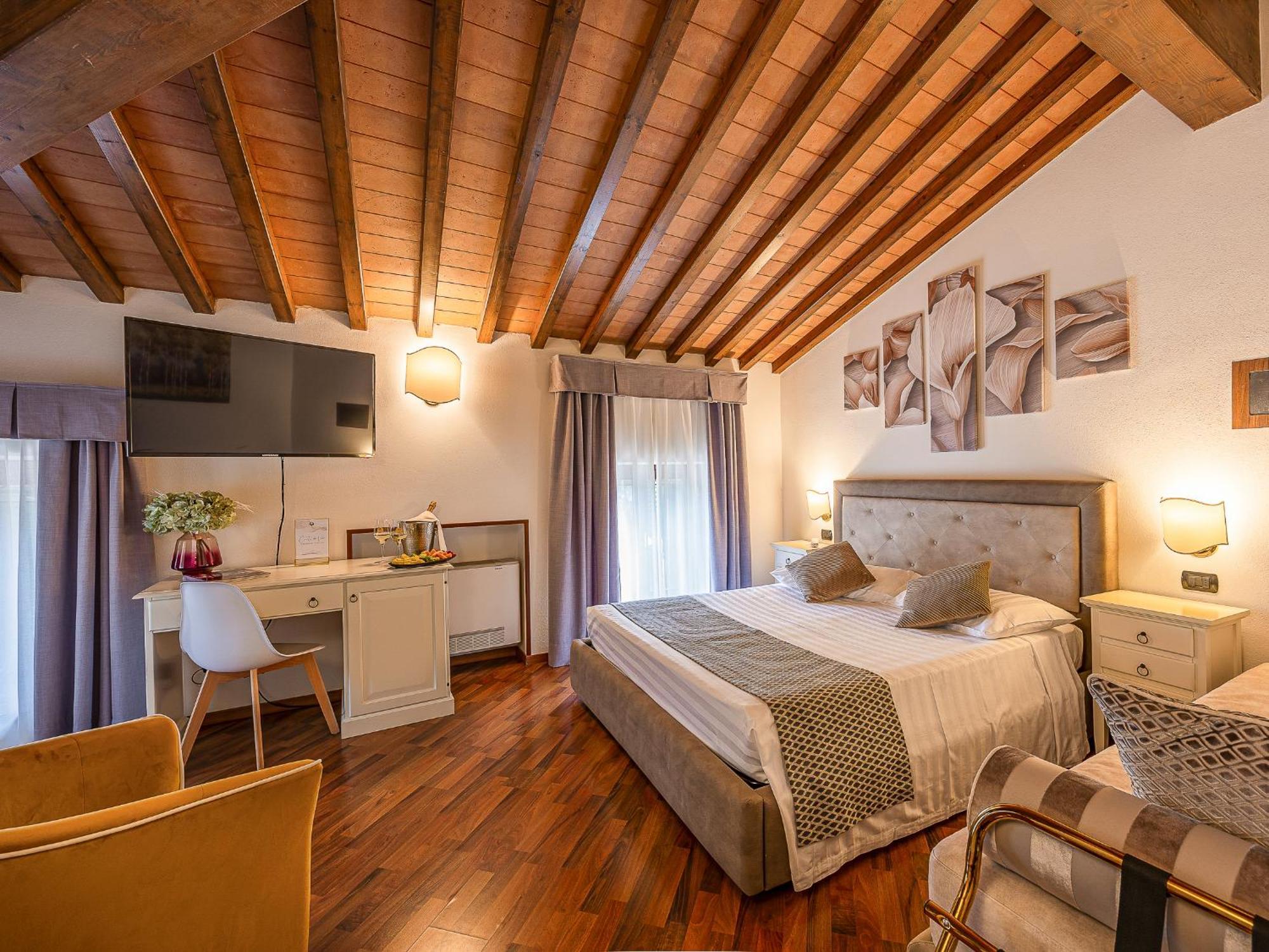 Hotel Villa Cariola Caprino Veronese Exterior photo
